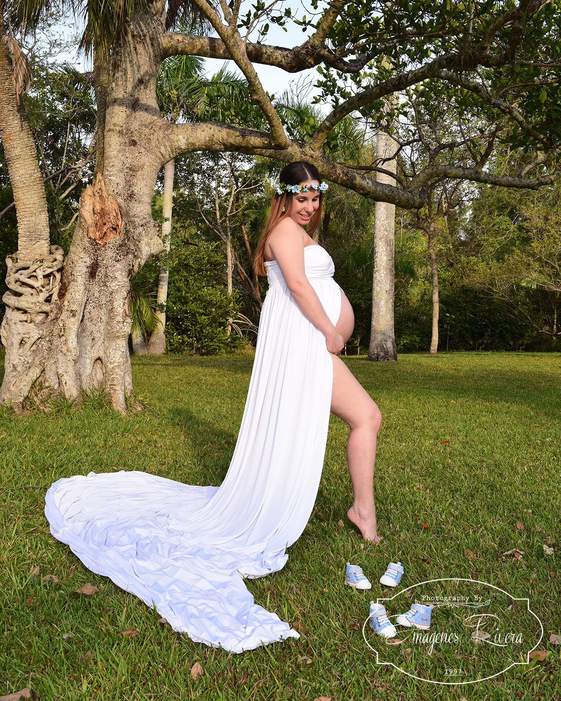 ♥ Twins Maternity Photo Shoot in a Matheson Hammock Park Miami ♥